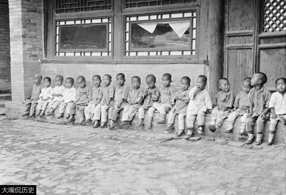 100년전 중국 유치원 아이들