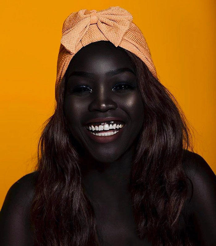 수단 출신의 아프리카 모델